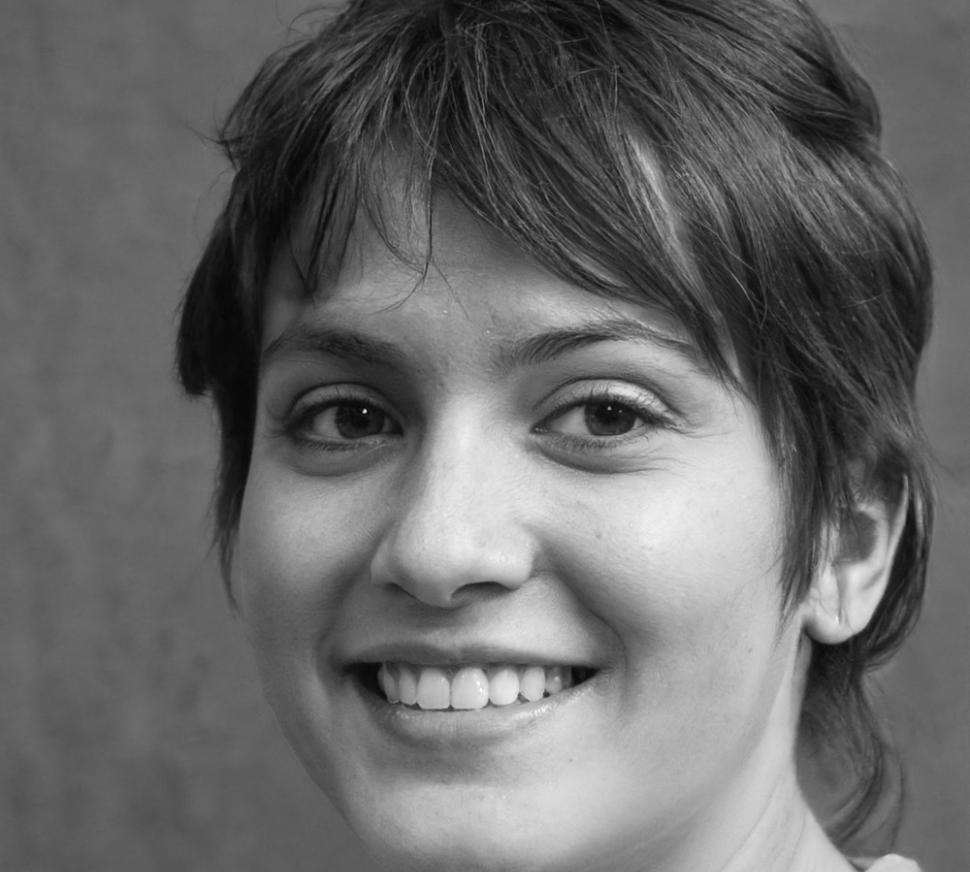 Мария Гонсалес, финансовый аналитик